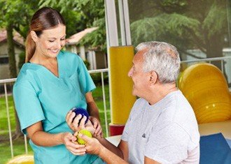 Usuarios en sesión de terapia ocupacional